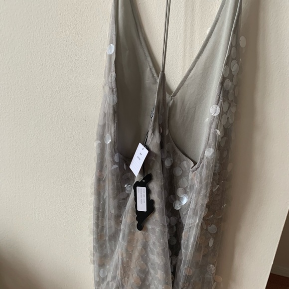Urban Outfitters, Finn grey sequin dress - Picture 6 of 6